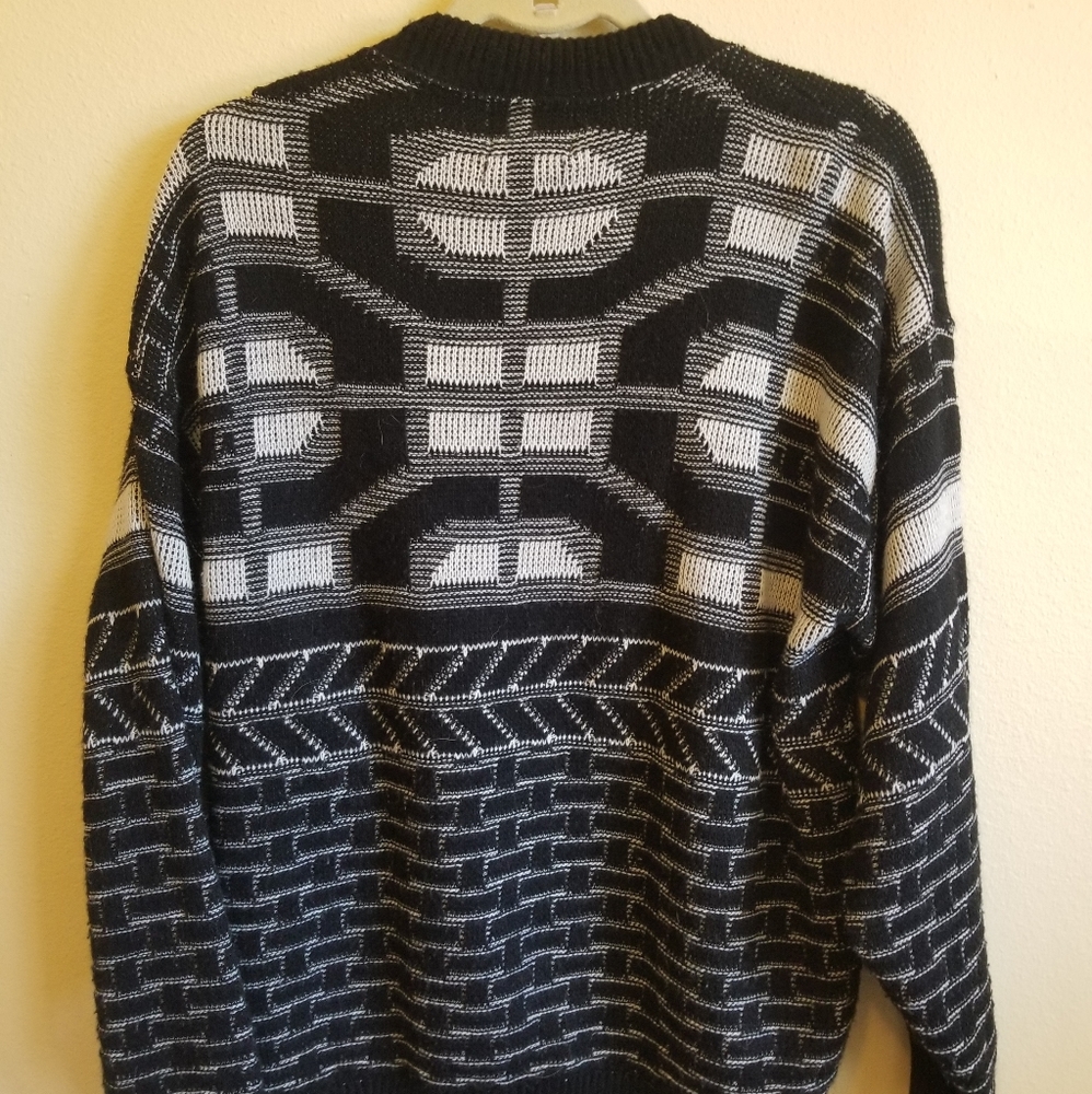 Amati sweater